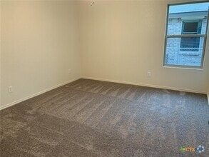 Building Photo - 2412 Alterman Dr