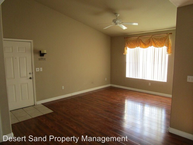Building Photo - 45 Maleena Mesa St