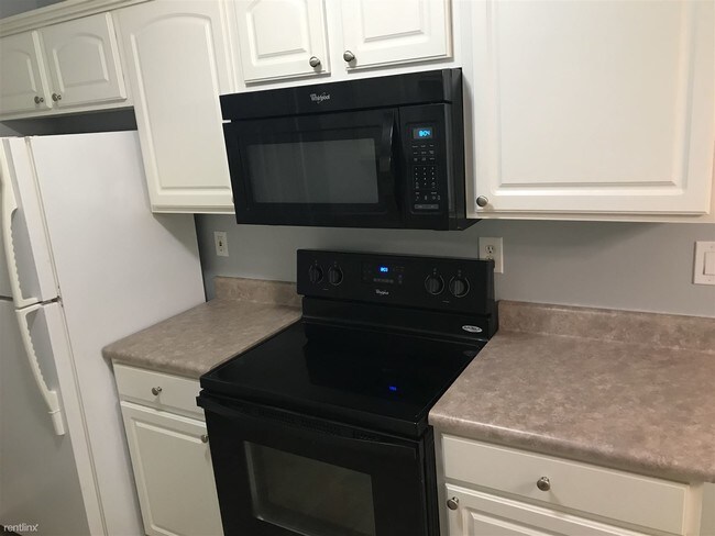 Building Photo - 2 br, 2 bath Condo - Treis Condominiums