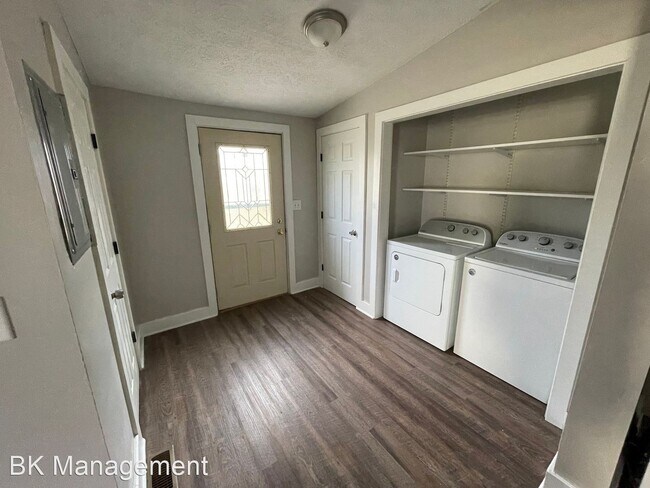 Building Photo - 3 br, 2 bath House - 1113 N 8th Street