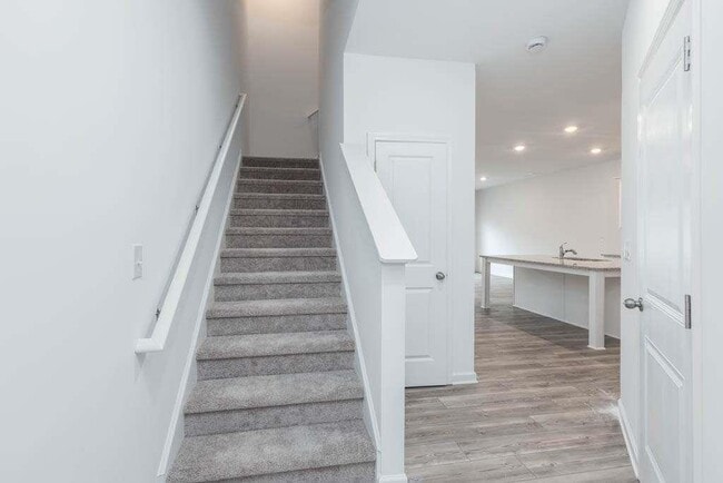 Building Photo - 1926 Frisco Wy