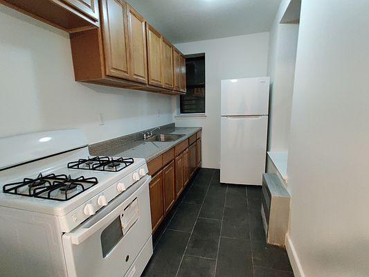 Foto principal - 1 bedroom in BRONX NY 10456