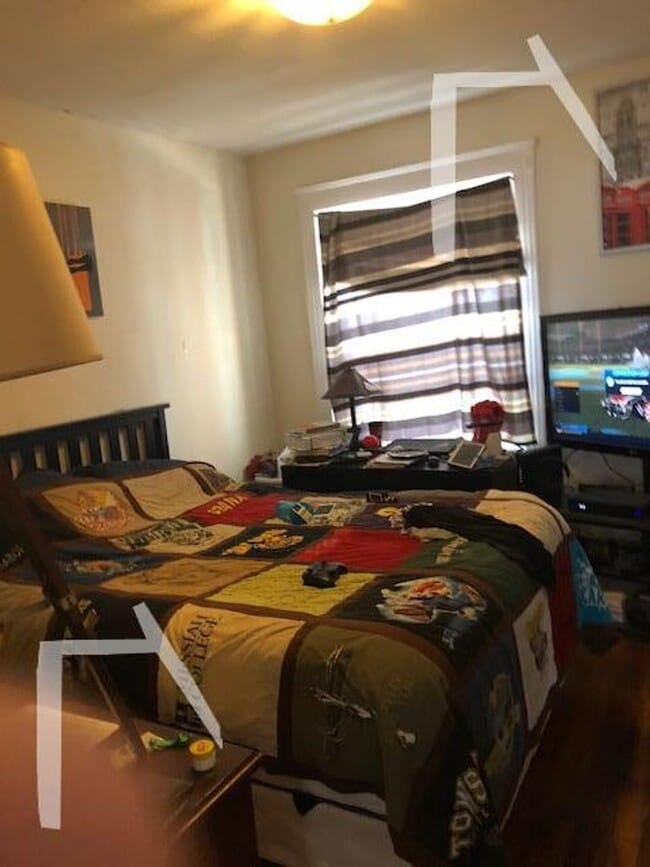 Foto del edificio - 2BR 1Bth unit. Heat/Hot Water included. Great location!