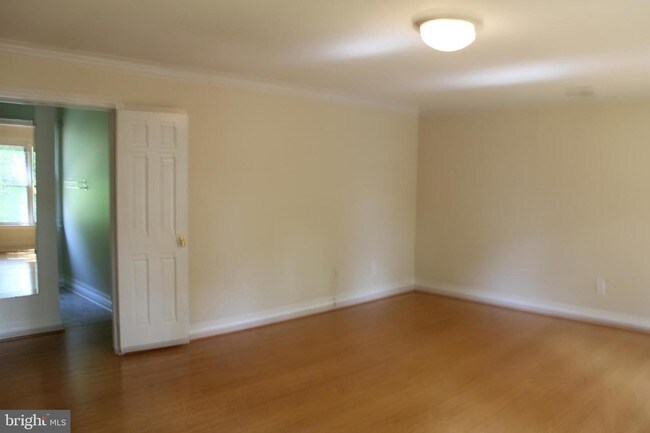 Foto del edificio - 6900 Lupine Ln