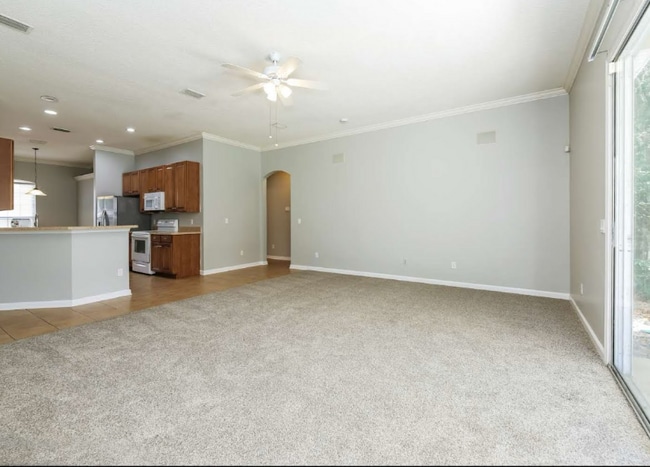 Building Photo - 43784 Devan Lee Dr W