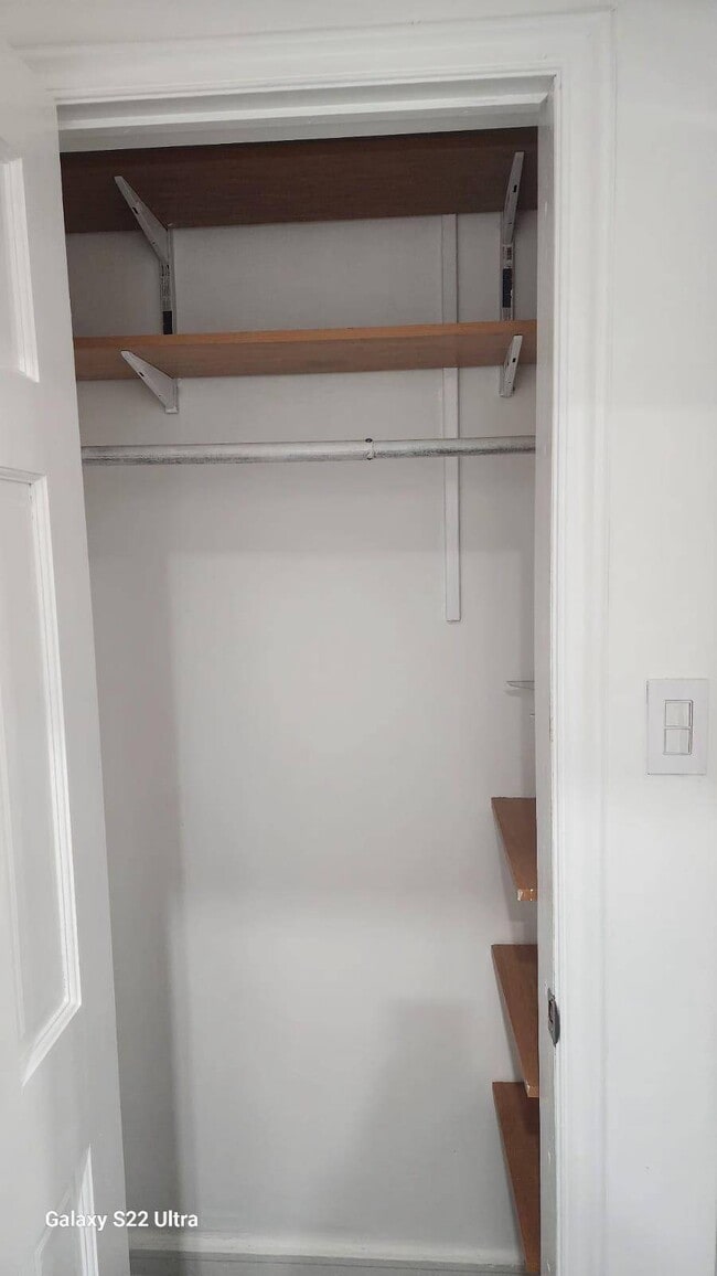 Building Photo - 4523 Avenue H