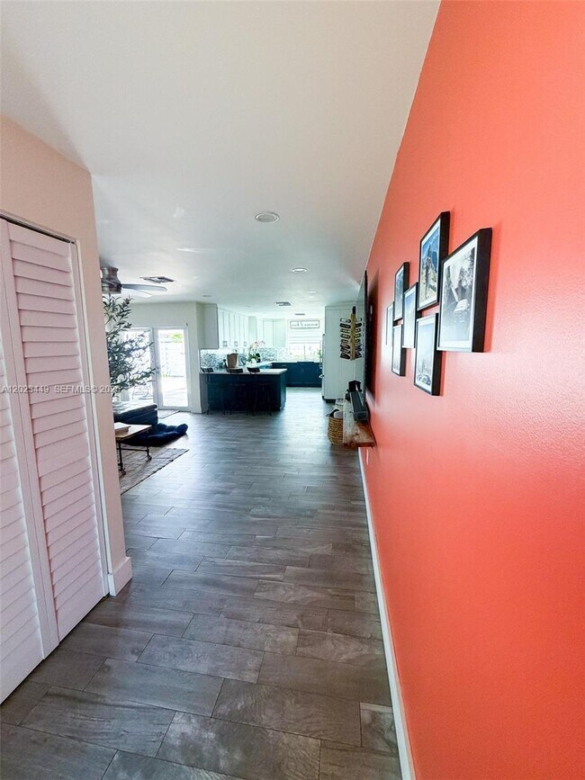 Foto del edificio - 14552 SW 142nd Pl