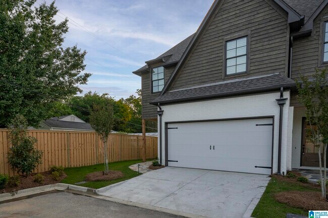 Foto del edificio - 4426 McElwain Ct