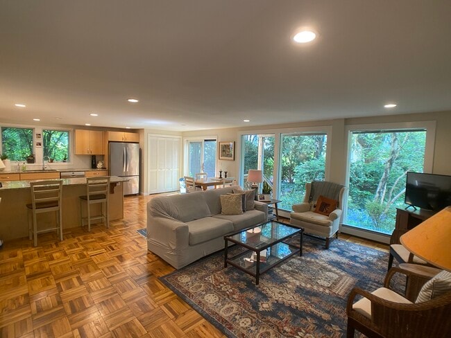 Foto del edificio - 27R Eliot St