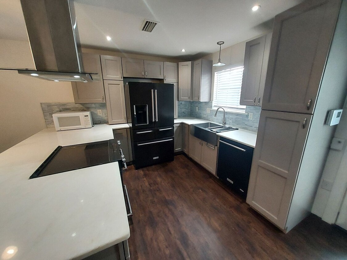 Photo - Stumberg Lane 4390