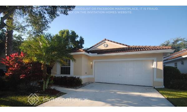 Building Photo - 10890 NW 46th Dr