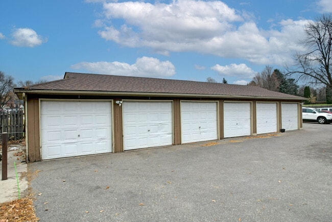 Building Photo - Cedar Acres Apartments