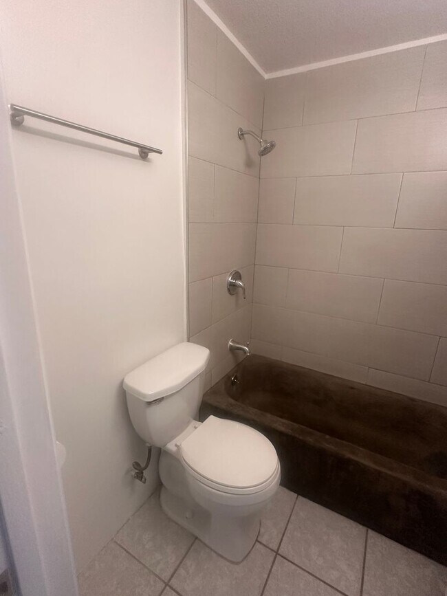 Foto del edificio - Charming 1 Bed in Historic Lafayette Build...