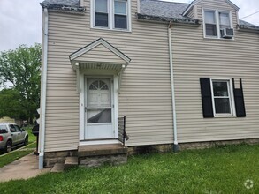 Building Photo - 1328 3rd St