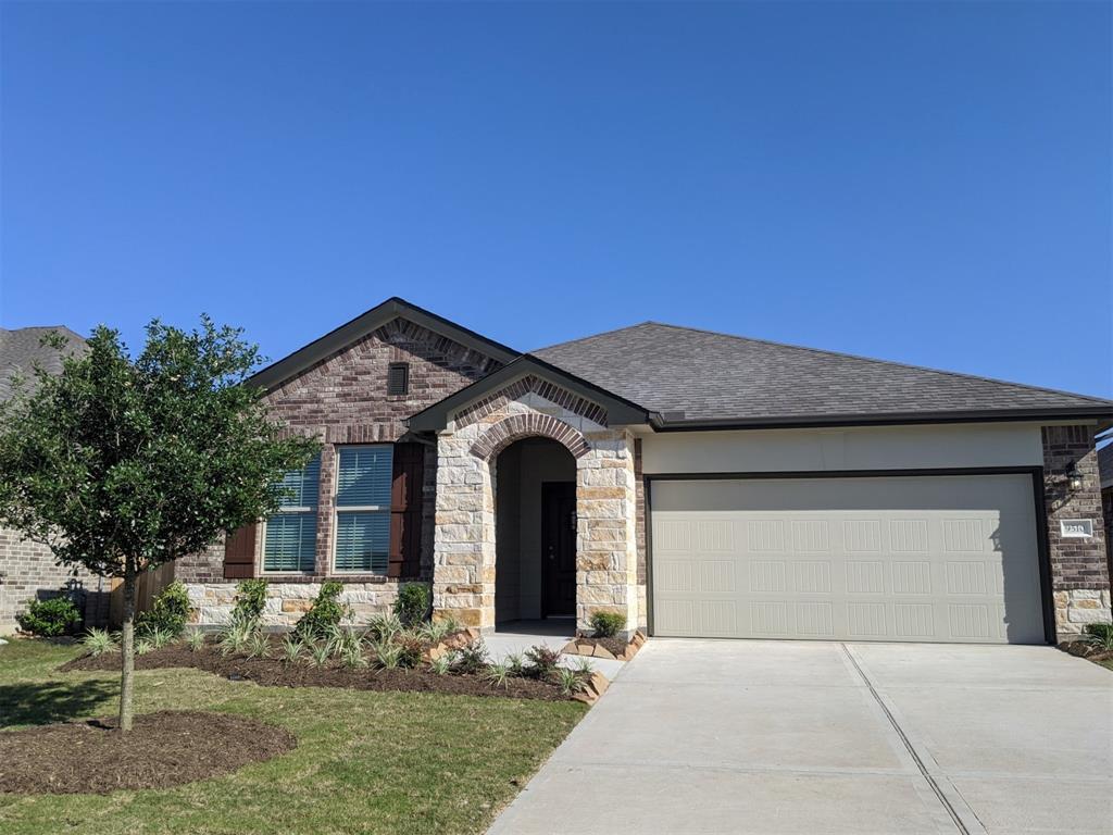 Primary Photo - 9510 Summer River Dr