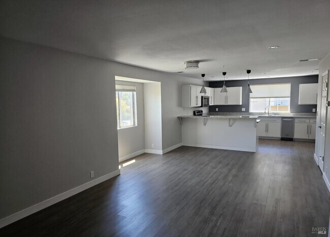 Foto del edificio - 1186 Pear Tree Ln