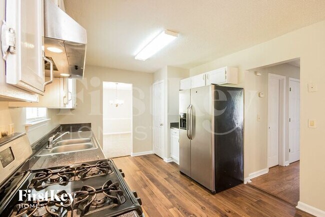 Foto del edificio - 1022 Cherry Laurel Dr