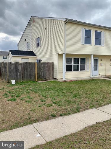 Primary Photo - 22 Lehigh Ct