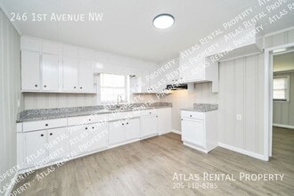 Building Photo - 246 1st Ave NW