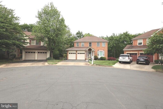 Foto del edificio - 13601 Old Chatwood Pl