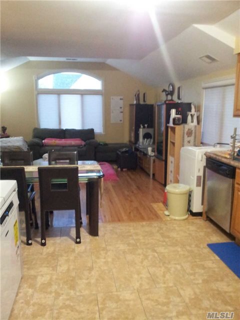 Building Photo - 150-39-150-17 17th Rd