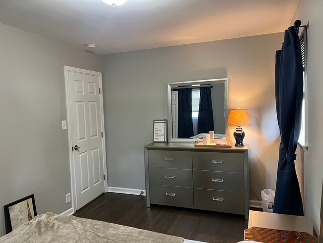 Matching furniture looks great and creates a warm and inviting atmosphere - 6140 Hillandale Dr