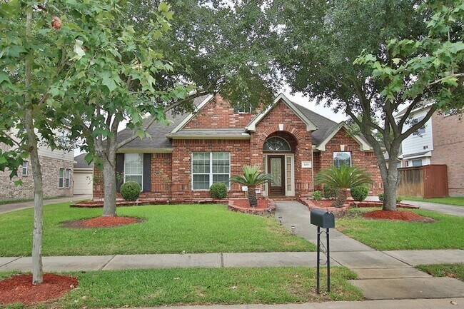 Foto del edificio - 6423 Cottonwood Park Ln