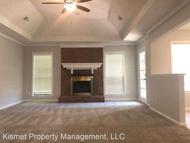 Foto del edificio - 3 br, 2 bath House - 428 Park Hill Rd