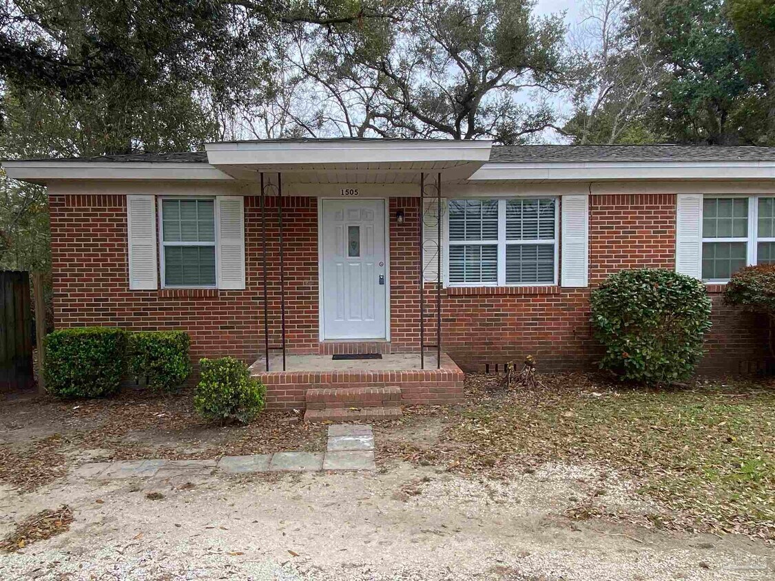 Primary Photo - 1505 N 62nd Ave