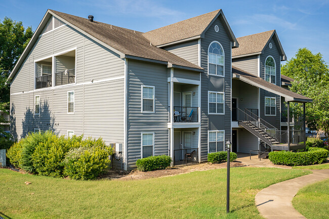 Foto del edificio - Oak Hollow Apartments