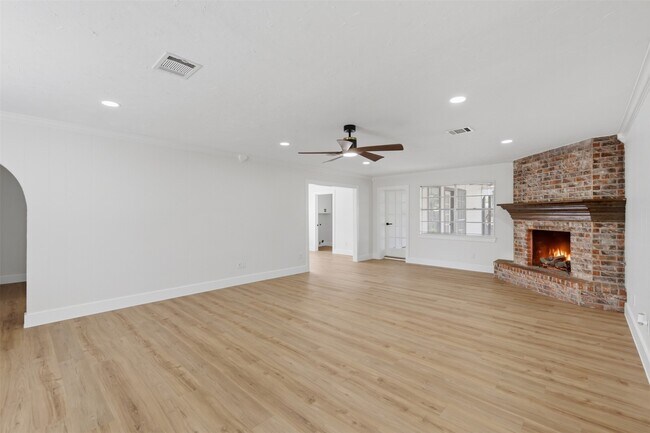 Foto del edificio - 11507 Barwood Bend Dr