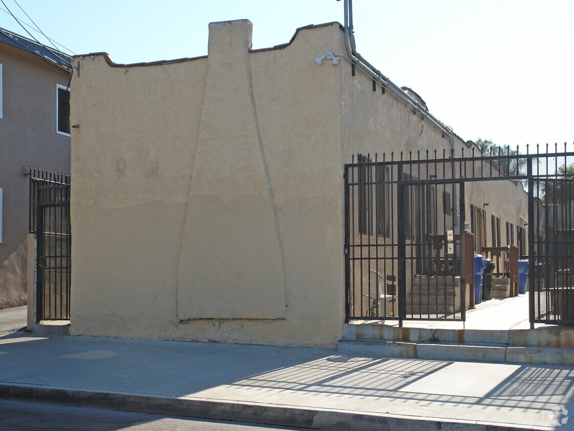 Building Photo - 5060 Argus Dr