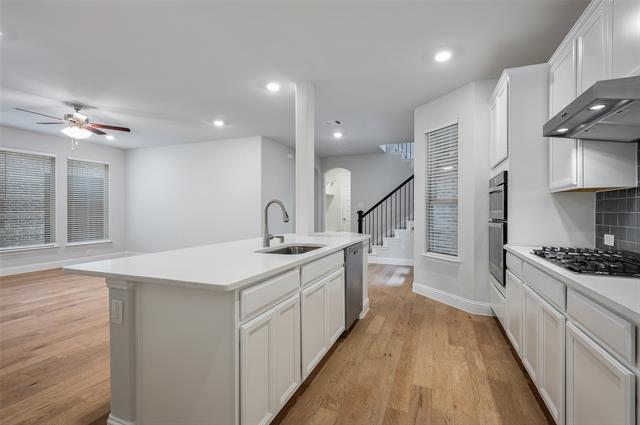 Foto del edificio - 2037 Almassera Dr