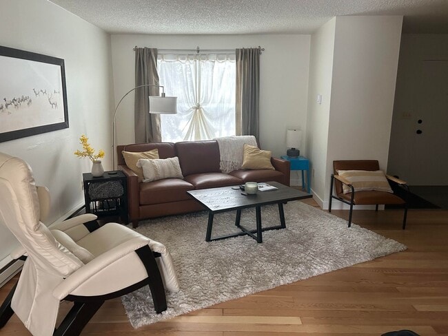 Building Photo - Fully Furnished Condo Near Downtown Bozeman & MSU