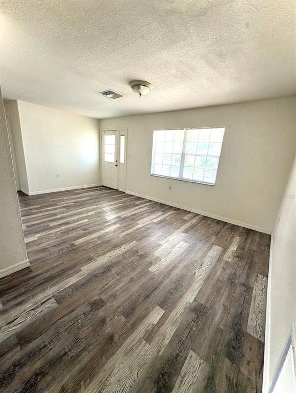 Building Photo - 8151 Hixton Dr
