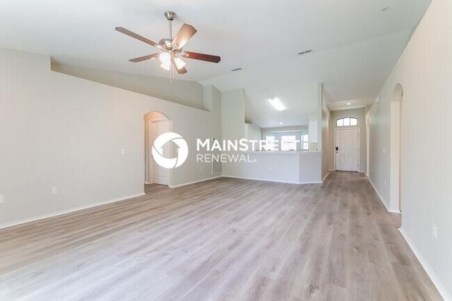 Foto del edificio - 4 Bedroom Pet-Friendly Home in AUBURNDALE, FL with Main Street Renewal