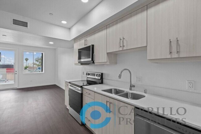 Building Photo - 2724 El Cajon Blvd