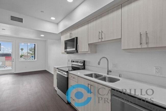 Building Photo - 2724 El Cajon Blvd