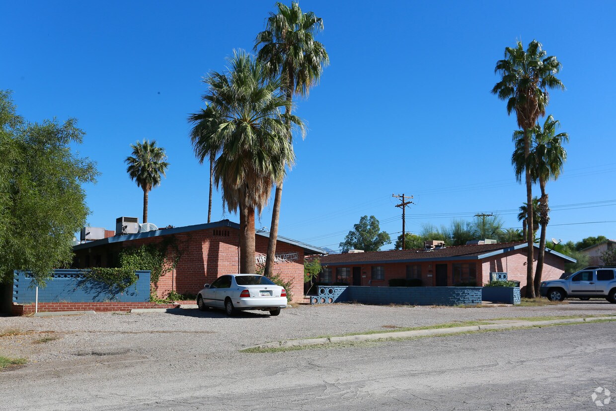 Foto principal - Twin Palms Apartments