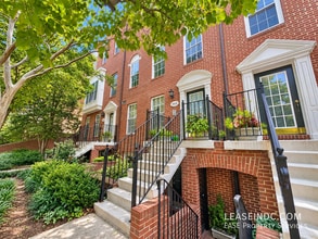 Building Photo - 2413 20th St NW