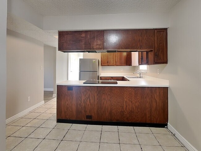 Building Photo - 7315 Connan Ln