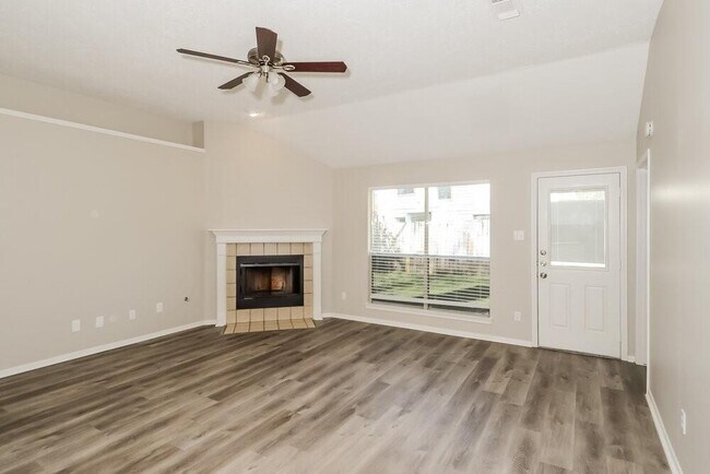 Building Photo - 21715 N Tangle Creek Ln