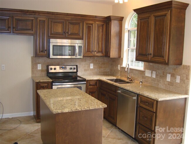 Foto del edificio - 9307 Hanworth Trace Dr
