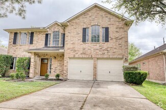 Building Photo - 2815 Foxden Dr