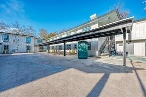 Foto del edificio - 306 E 30th St