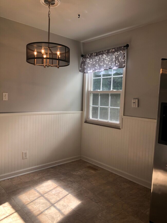 Eat in Kitchen/Dining area - 3005 Conner Dr