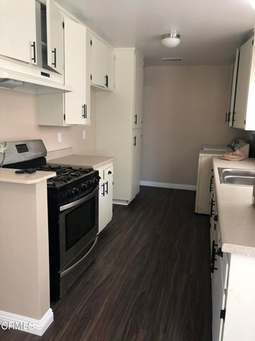 Building Photo - 100 Pamela Ln