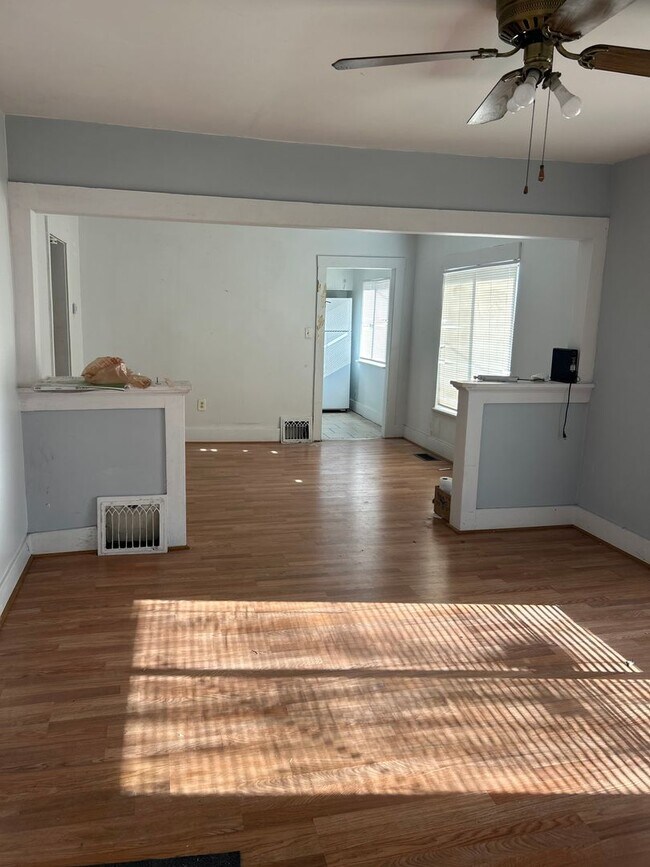 Foto del edificio - 14 Gerdon Ave