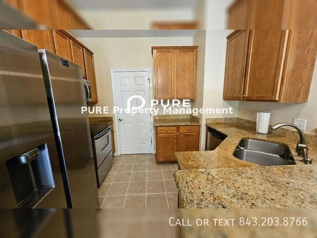 Foto del edificio - 125 Felder Creek Rd
