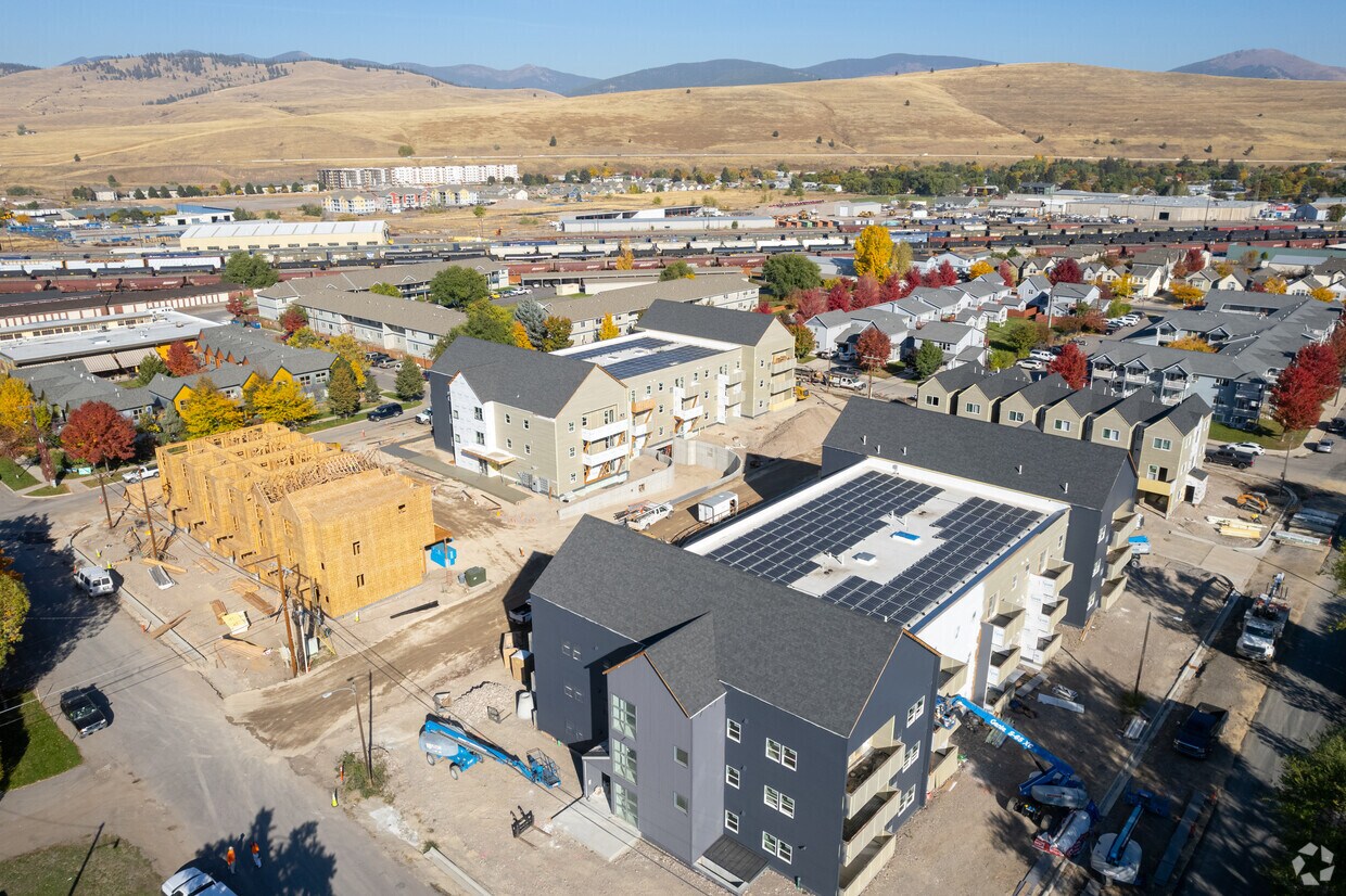 Construction - Oct 2022 - Cooley Apartment Homes